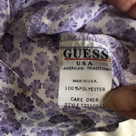 Guess Sleeveless blouse size XL gently Used - Picture 5 of 6